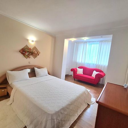 Apartamento Stefan Cel Mare Chisináu Exterior foto
