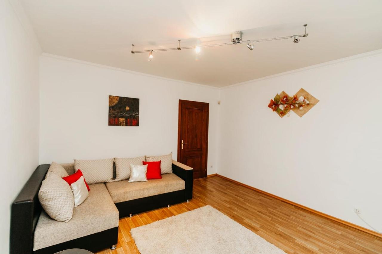 Apartamento Stefan Cel Mare Chisináu Exterior foto